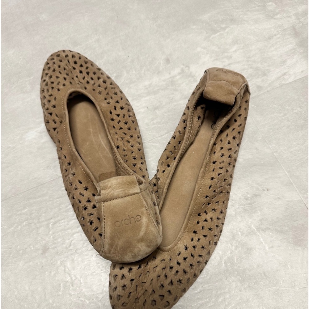 arche suede flats